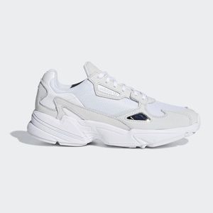 Adidas Falcon Women’s Size 9